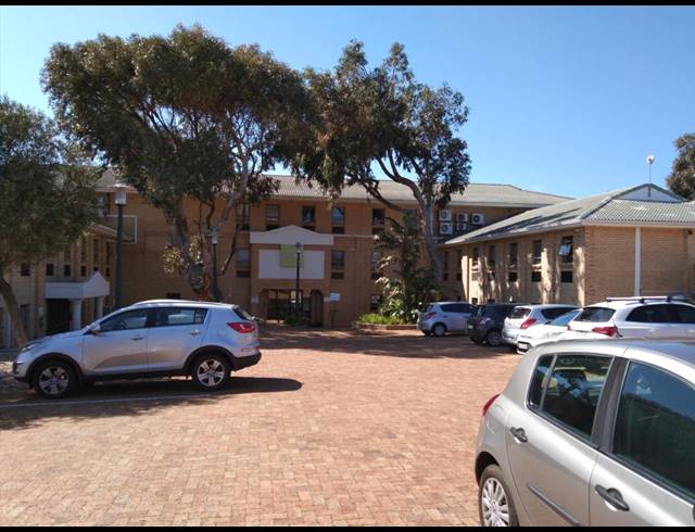 363M² OFFICE TO LET IN KIRSTENHOF